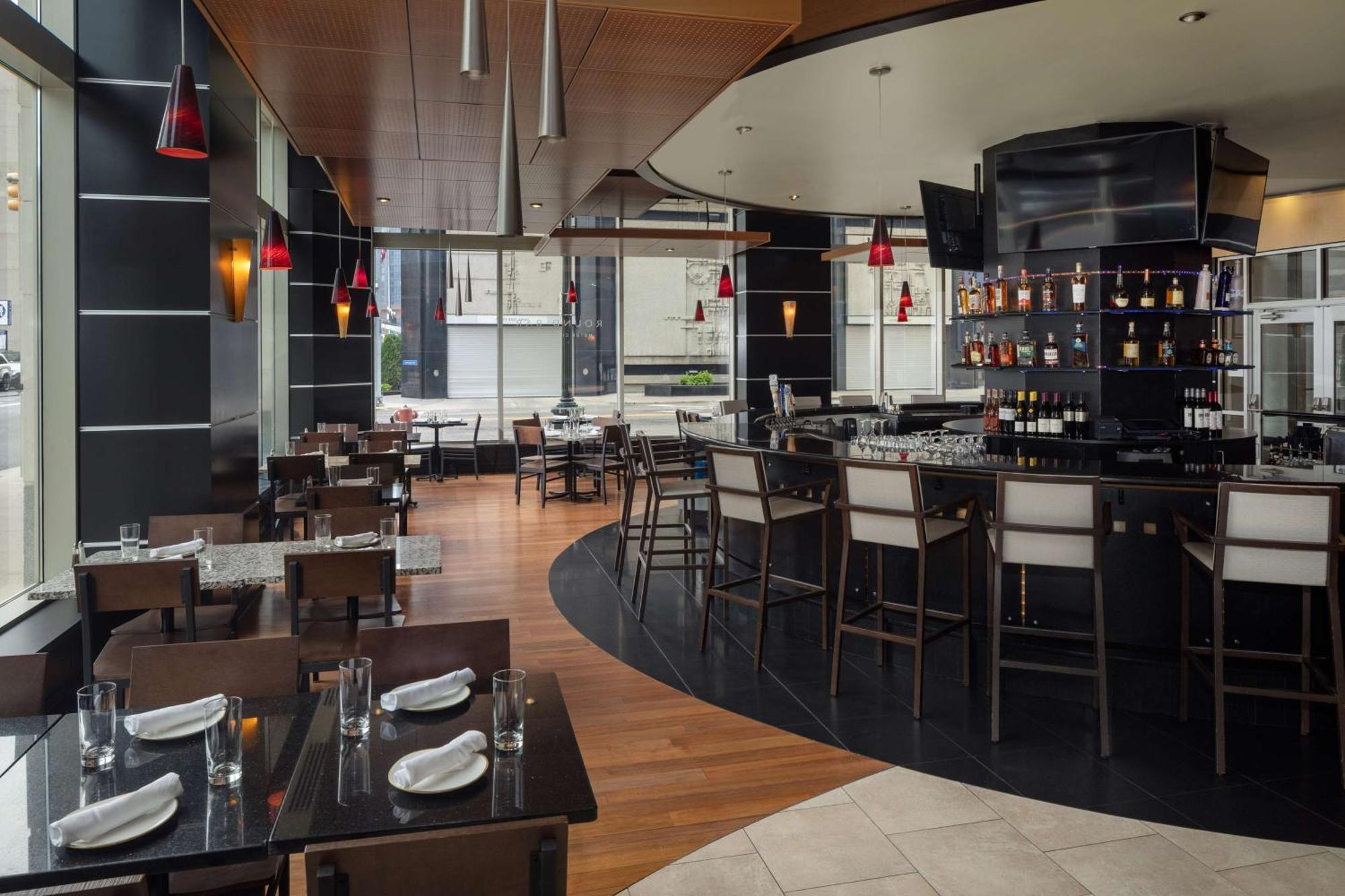 Doubletree Suites By Hilton Hotel Detroit Downtown - Fort Shelby Eksteriør bilde