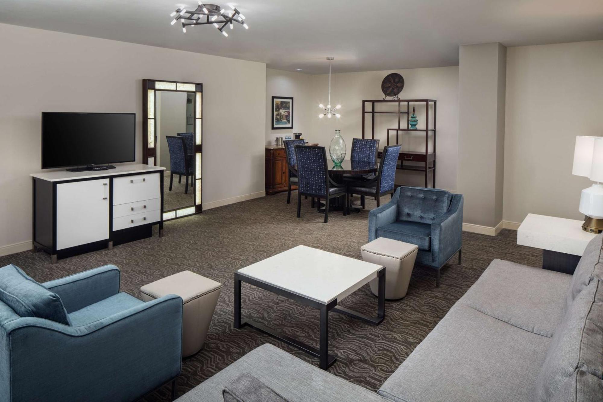 Doubletree Suites By Hilton Hotel Detroit Downtown - Fort Shelby Eksteriør bilde