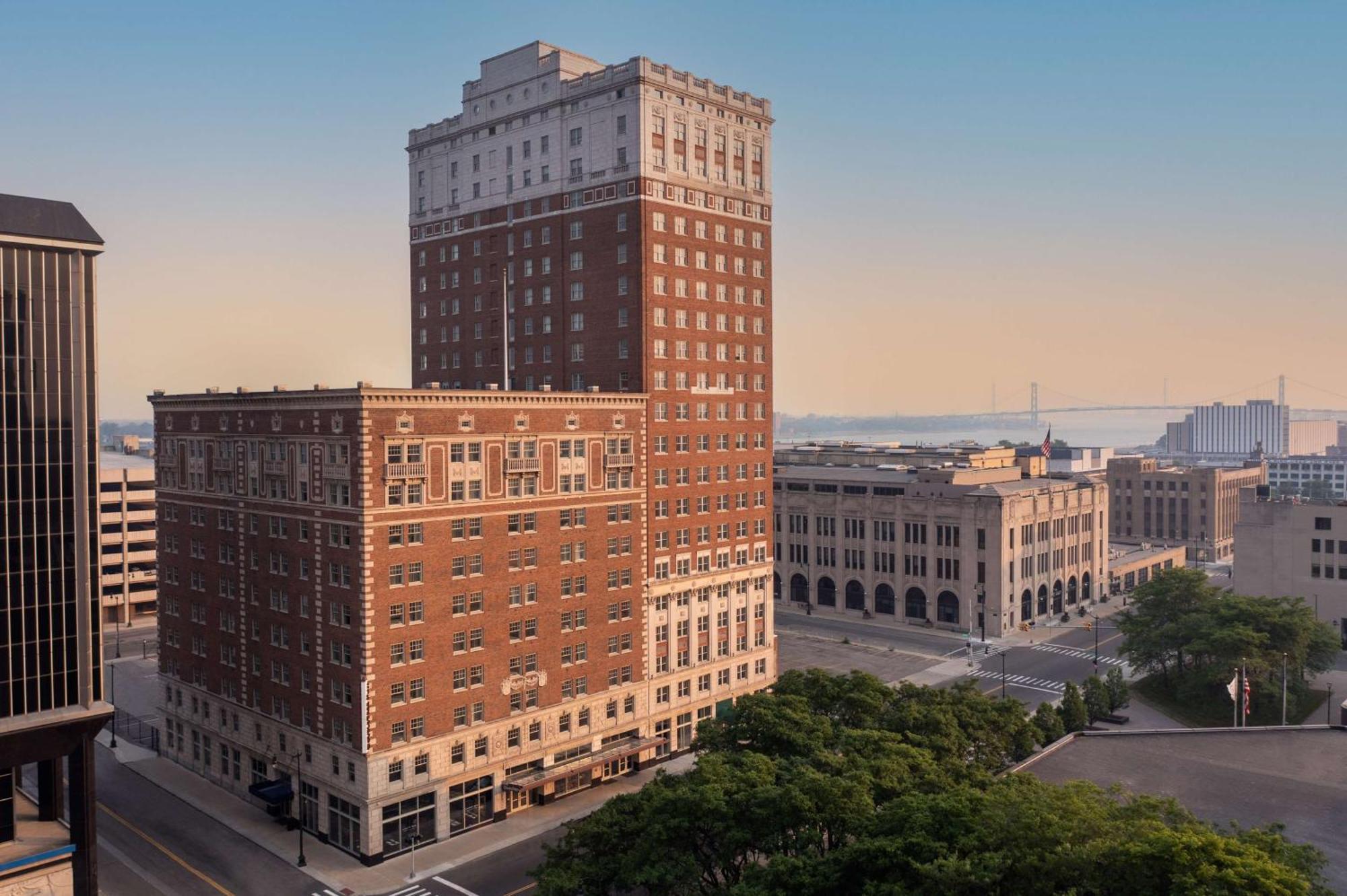Doubletree Suites By Hilton Hotel Detroit Downtown - Fort Shelby Eksteriør bilde